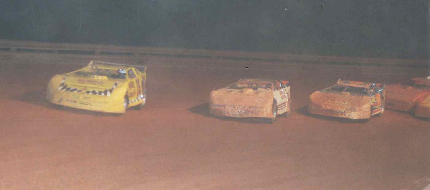 racingforthelead.jpg
